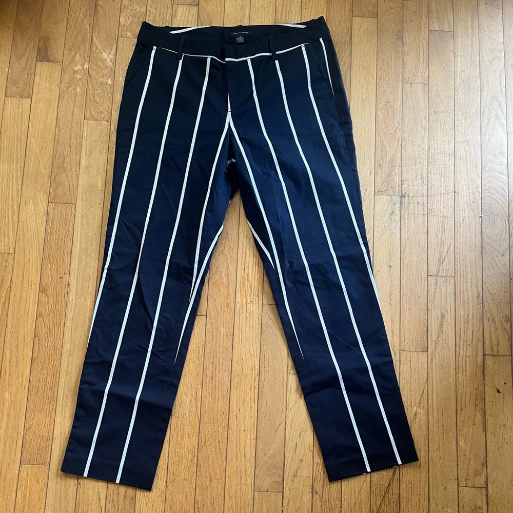 NWOT Tommy Hilfiger Navy Blue/White Striped Dress Pants